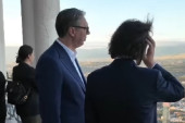 Vučić se provozao žičarom u Tbilisiju: Sada razumem... (VIDEO)