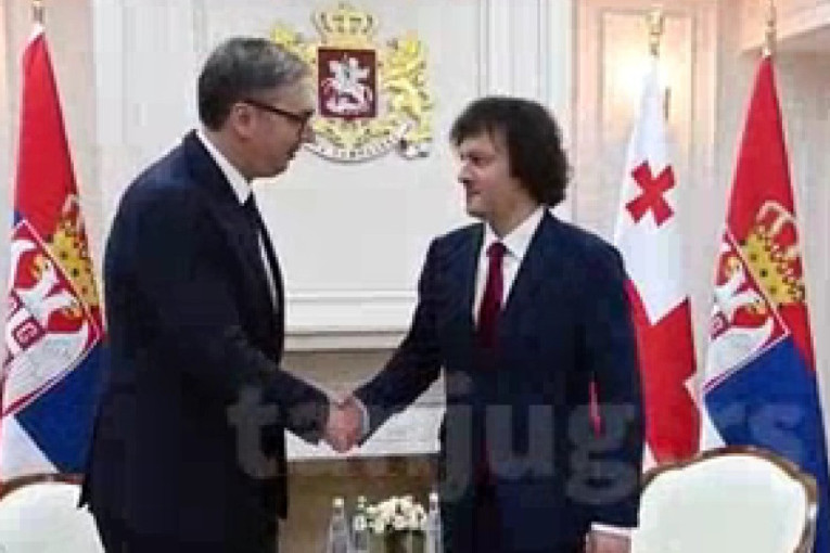 Vučić se sastao sa premijerom Gruzije Kobahidzeom u Tbilisiju