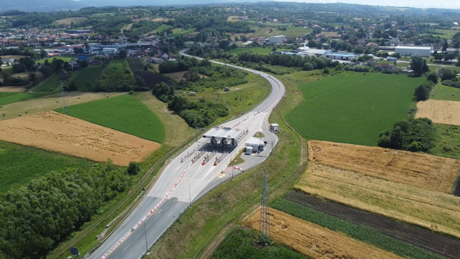 Neverovatne slike koje menjaju Srbiju: Ovako izgleda spajanje dva auto-puta! (FOTO)
