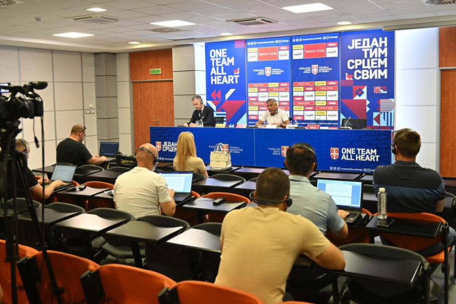 Nije tačno da sam radio pod pritiskom! Mesina se oprostio od srpskog fudbala (FOTO)