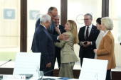 Đorđa Meloni obradovala lidere G7 dobrom vešću: Ceo razgovor neplanirano snimljen (VIDEO)