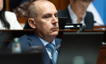 Lončar: Uvode se registri za građane koji žele i ne žele da budu donori