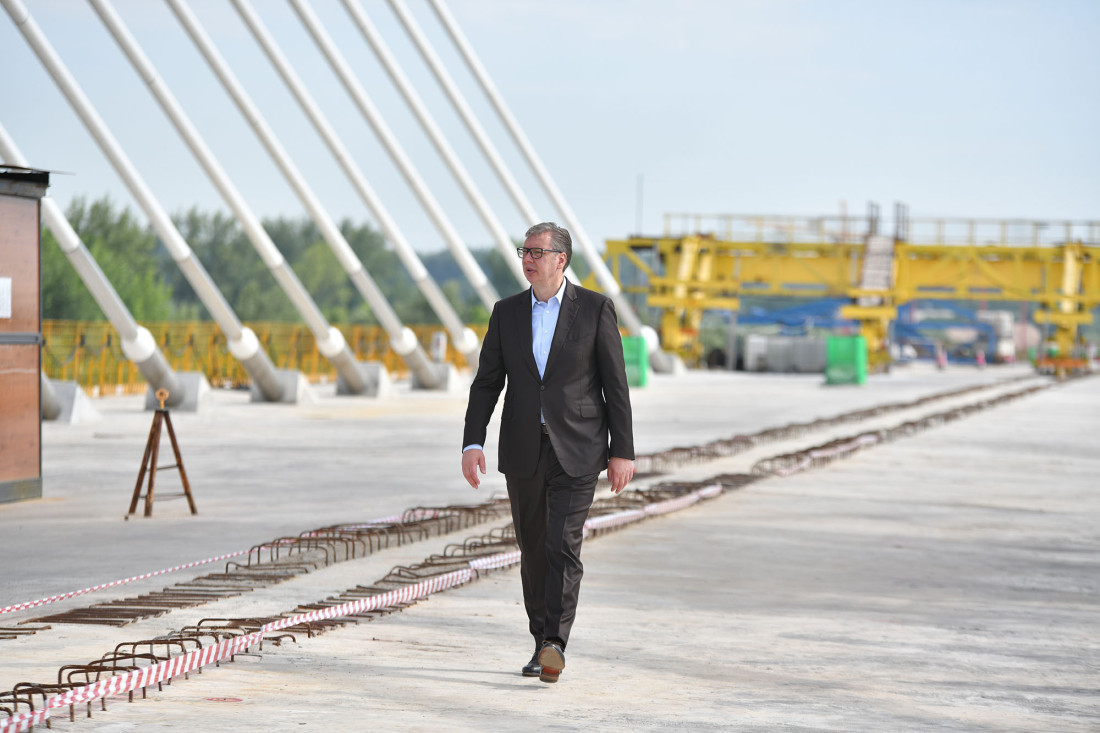 Istorijski trenutak na Dunavu: Vučić na Fruškogorskom koridoru - moralo je makar godinu brže (VIDEO/FOTO)