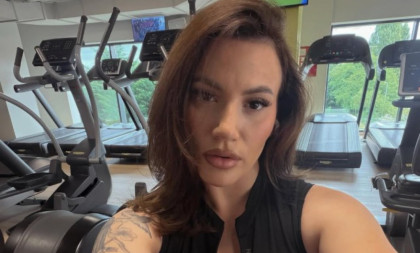 "Bacio je psa i naprslo mu je koleno..." Kristina Spalević šokirala prizorom povređene životinje!