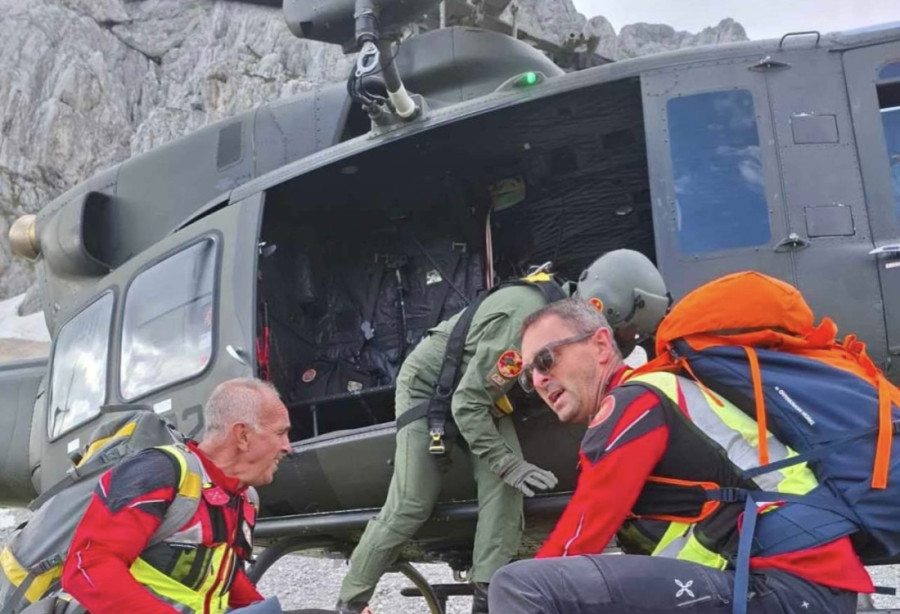Drama na Durmitoru: Belgijanac povređen tokom planinarenja, sa nepristupačnog terena izvlačili ga spasioci i helikopter (FOTO)