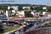 Jutarnji kolaps na Autokomandi i Gazeli: Formirane duge kolone vozila (FOTO)