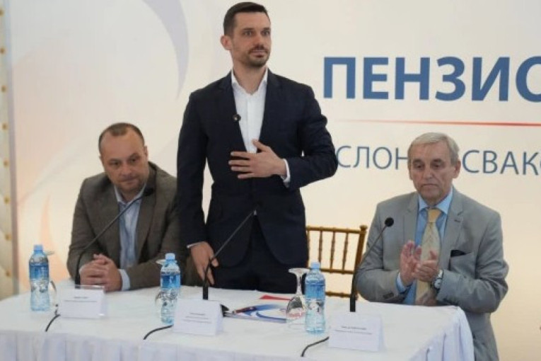 Na skupu u Somboru najavljen nov paket podrške: Stižu jeftiniji lekovi i još neke pogodnosti za najugroženije penzionere!