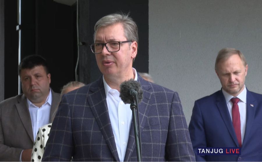 "Majka će konačno ugasiti kandilo": Emotivne reči Vučića nakon raspleta velikih blokaderskih afera!