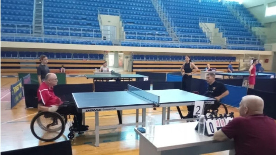 Stoni tenis spojio sport i humanost: Održan tradicionalni "Dan nezaborava" u Smederevu (FOTO)