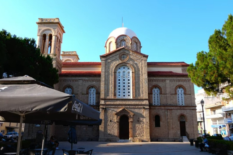 Skriven od masovnog turizma: Ovaj raj na Peloponezu nudi odmor bez stresa i gužve (FOTO)