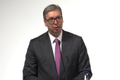 Vučić: Fotomontaža sa Belivukovom majicom pokvareni, prljavi trikovi