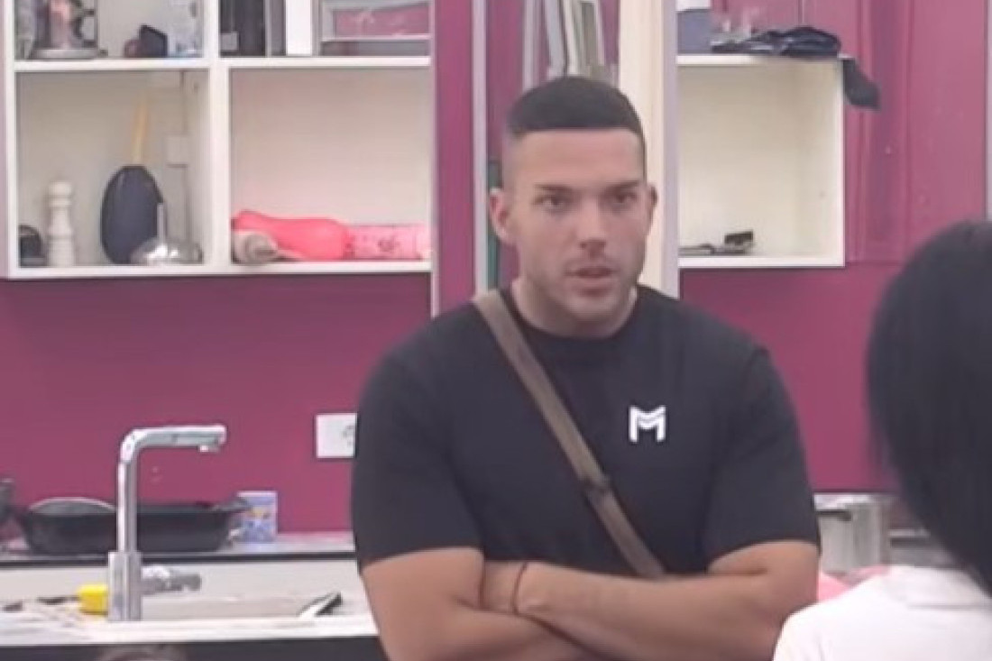 Pale maske! Anđelo Ranković na stubu srama: "Sa Teodorom i Džehvom si spavao u istom krevetu!"