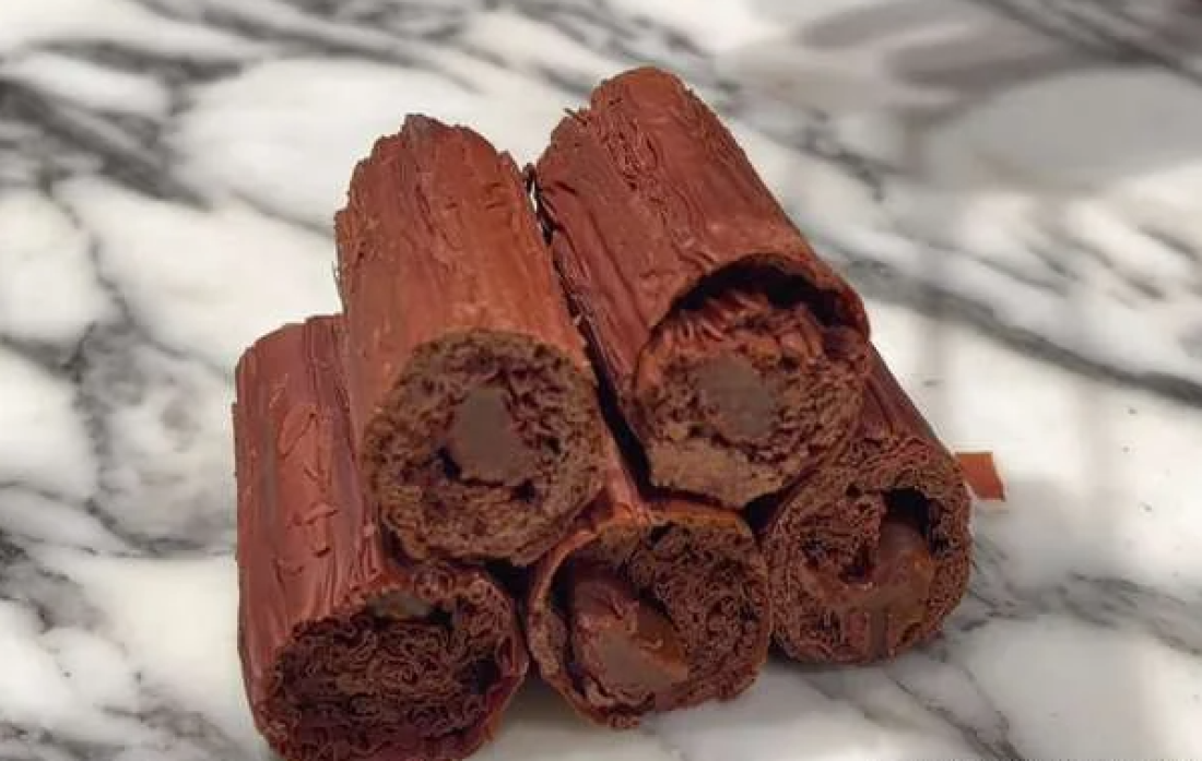 Desert iz Tokija koji je postao globalna senzacija: Ovo je "Corteccia", najtanja čokolada na svetu (FOTO/VIDEO)