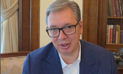 Vučić pokazao "glasački listić": Građani 27. juna biraju najvažnije teme za budućnost Srbije, evo i koje (VIDEO)