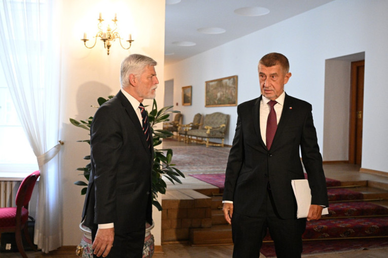 Spor zbog odlaska na samit NATO-a: Češki predsednik tužio premijera jer ga nije stavio u delegaciju