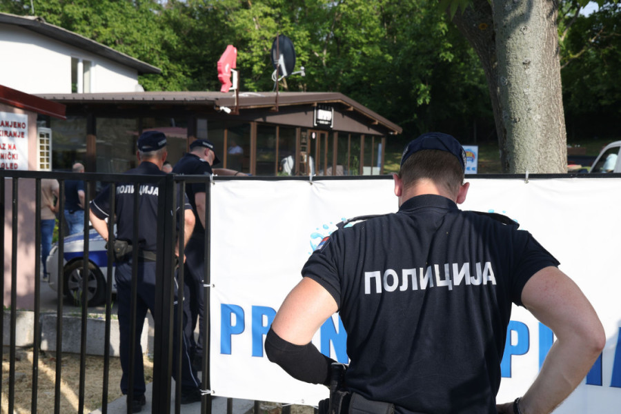 Rukovao se sa svojim dželatom, ovaj ga ubio kao pseto pred punim lokalom! Jezivi detalji likvidacije u Kumodražu!