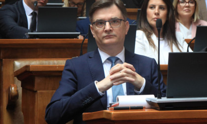 "Prskate ljude protivpožarnim aparatima, a nema vas gde su požari": Milenko Jovanov raskrinkao opoziciju i ogolio njeno licemerje