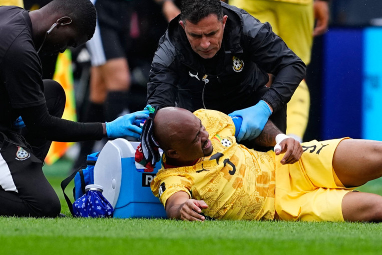 Gana odolela Englezima: Neprimetni Kejn propustio šansu da bude heroj (FOTO)