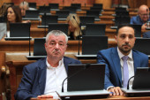 Bajatović: Produžen ugovor sa Rusijom o snabdevanju gasom za tri meseca!