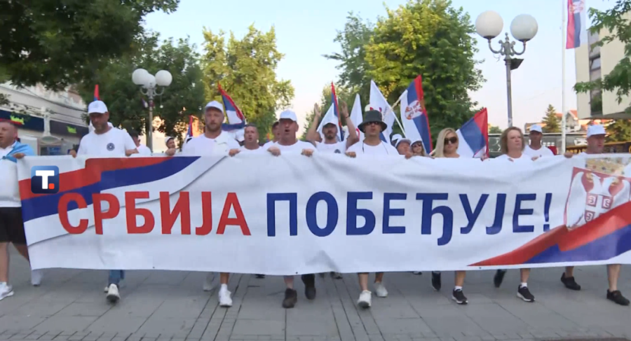Pešice ka Beogradu: Učesnici skupa "Srbija, jedna porodica" stigli u Lazarevac (FOTO/VIDEO)