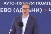 Vučić pokazao mapu: "Za kratko vreme izgradili smo više auto-puteva i brzih saobraćajnica nego tokom prethodnih decenija"