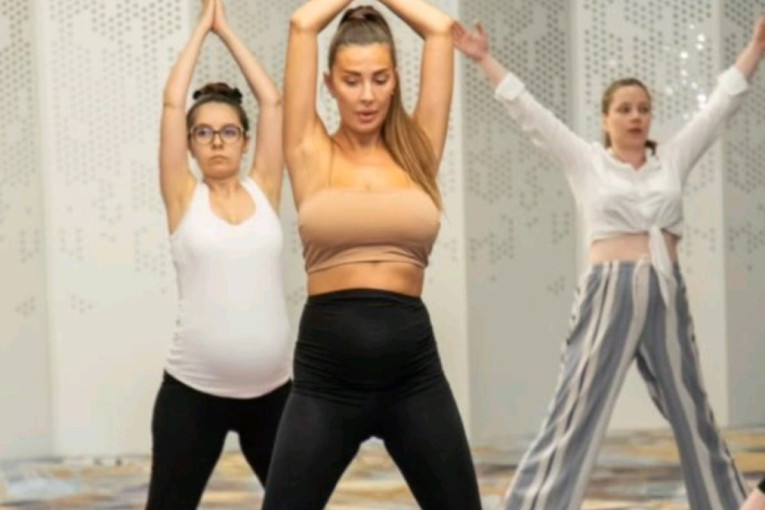 Joga za dolazak bebe: "Čaroban dan za trudnice" donosi odgovore stručnjaka (FOTO)