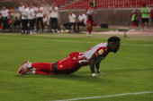 Tenzije na Svetskom prvenstvu: Napadnut bivši fudbaler Crvene zvezde! (VIDEO)
