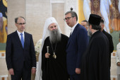 Vučić na Vidovdan: Bez Hrama Svetog Save ne bi opstali ni srpski narod ni država