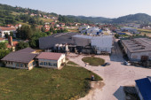 Sedmoro završilo u Domu zdravlja: Sirene probudile Dragačevo, prve fotografije sa mesta curenja amonijaka (FOTO)