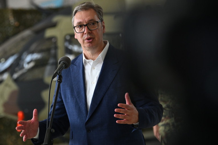 Vučić: Ne moramo da se zadužujemo za paket mera pomoći, u kasi imamo 5 milijardi evra