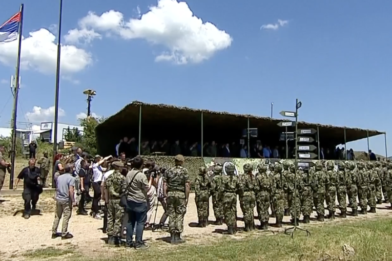 Vojni rok počinje 1. marta: Evo koliko traje obuka, ko ide u civilnu službu i kakva pravila važe u kasarnama