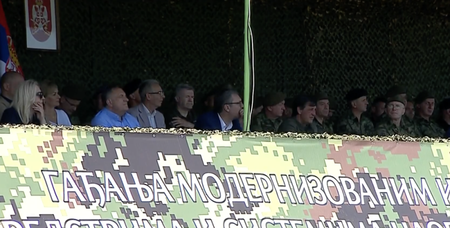 Vojska Srbije pokazala moć na Pasuljanskim livadama i u Batajnici, Vučić: Građani treba da se raduju (FOTO/VIDEO)