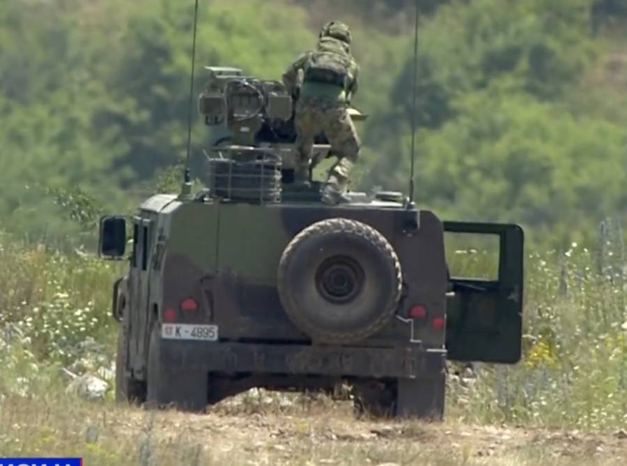Vojska Srbije pokazala moć na Pasuljanskim livadama i u Batajnici, Vučić: Građani treba da se raduju (FOTO/VIDEO)