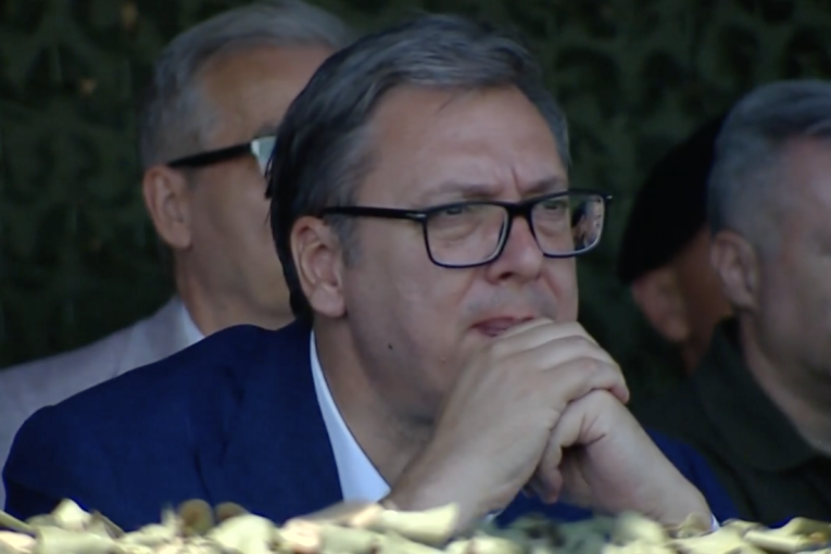 "Izbori u naredna 3-4 meseca, odluka o mojoj kandidaturi biće u skladu sa Ustavom"