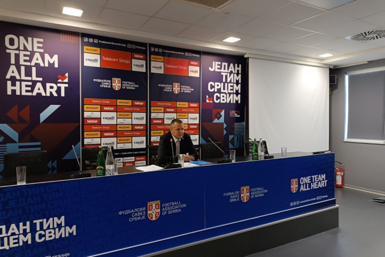 Predsednik traži hitnu istragu: Zbunjen sam, dobili ste veliki novac (FOTO)