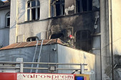Bukti u Čačku! Požar izbio u staroj mlekari, vatrogasci hitno izašli na teren (VIDEO)