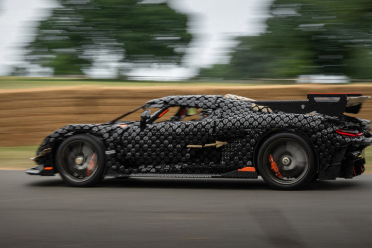 Neverovatan poduhvat inženjera: Automobil od Lego kockica pomerio granice mogućeg (FOTO/VIDEO)