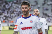 Skandal u komšiluku: Kapiten izbačen iz ekipe - javno ponizio trenera!
