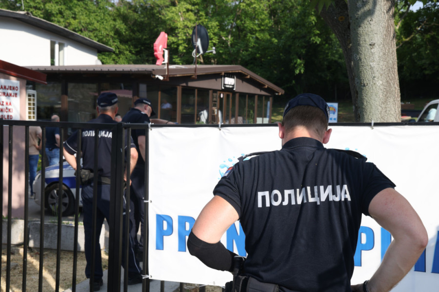 Muškarac nastradao u požaru na Vračaru!