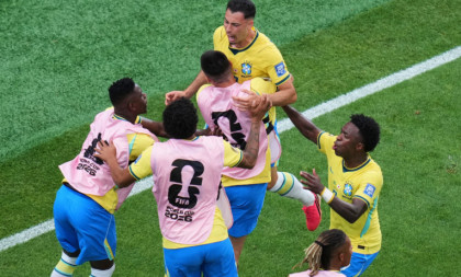 Brazil je u osmini finala Mundijala: Japanci propisno namučili Selesao, triler rešen u nadoknadi (FOTO/VIDEO)