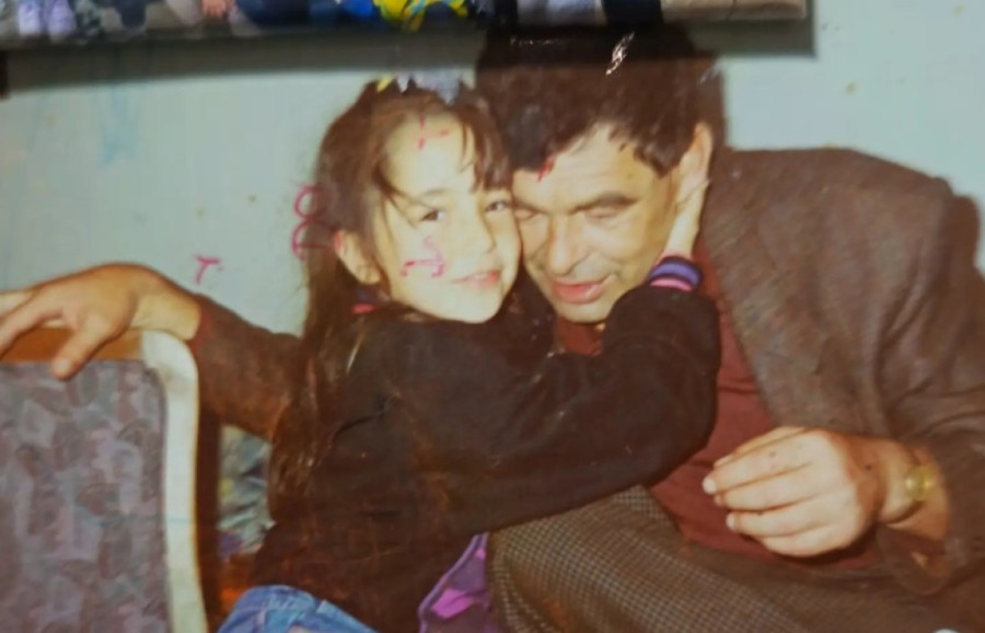 Posle prijave za nasilje oglasila se potresnim rečima! Marija Bulat: Da je tata živ, ovo mi se nikada ne bi desilo!