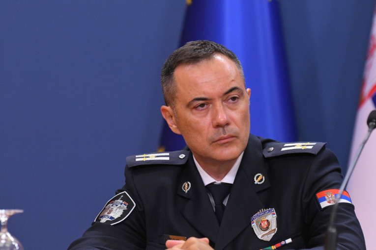 Veseljaci prljavih znački: Evo kako se vesele akteri zločina na Senjaku, a Cmolić se sakrio (FOTO)