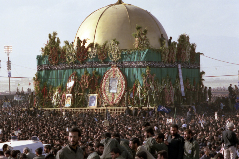 Iran se sprema za najveću sahranu u svojoj istoriji: Šestodnevni ispraćaj Hamneja u pet gradova