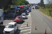 Krenuli ste na put? Evo gde se danas najduže čeka na izlazu iz Srbije