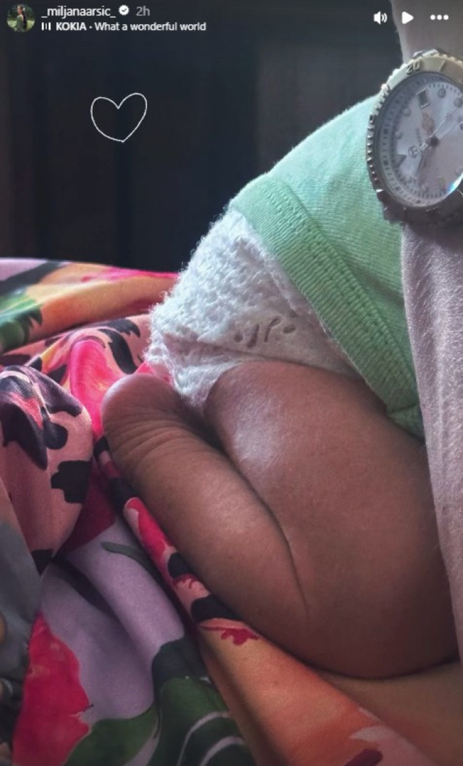 Porodila se voditeljka "Hajpa": Poznato i ime bebe! (FOTO)
