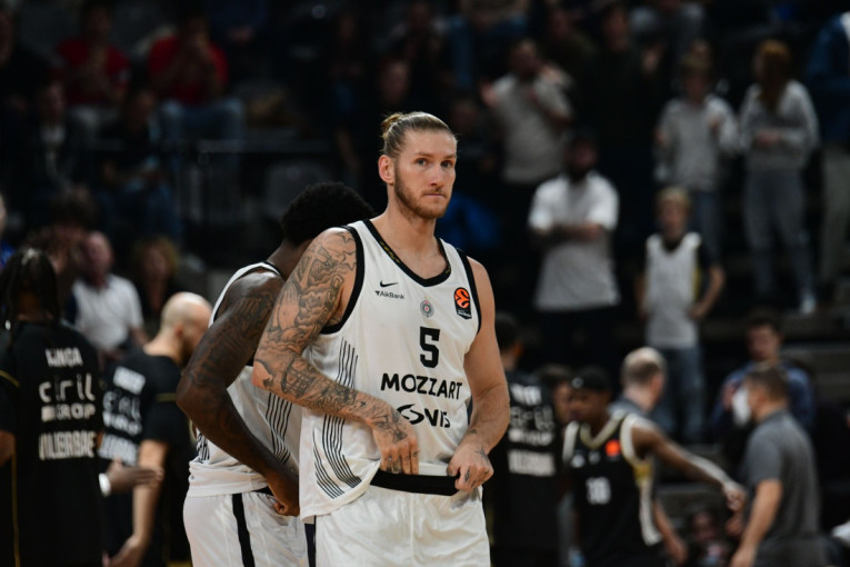 Osetkovski se otvorio Špancima o sezoni u Partizanu: Knjigu bih mogao da napišem!