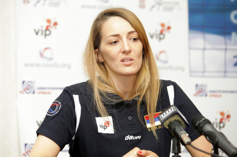 Ništa od pomirenja sa Teom! Maja Ognjenović se ljubi s bivšim mužem naše pevačice!