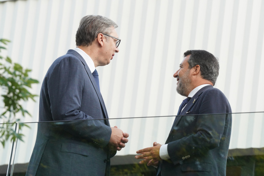 Vučić sa Salvinijem o novim projektima: Fokus na putevima i železnici (FOTO)