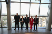Brnabić sa predstavnicima parlamenata država kandidata za EU obišla Kulu Beograd