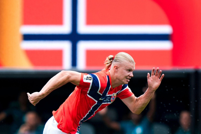 Haland i njegova sestra šokirali fudbalski svet! Pogledajte kako izgleda ženska verzija slavnog napadača! (FOTO)
